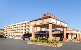 Quality Inn West Springfield 2*